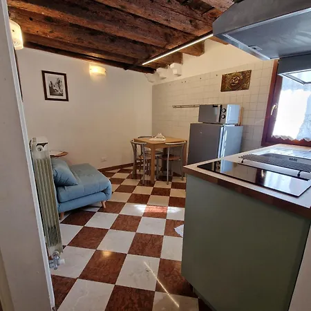 Apartment Veneziacentopercento Nicoli