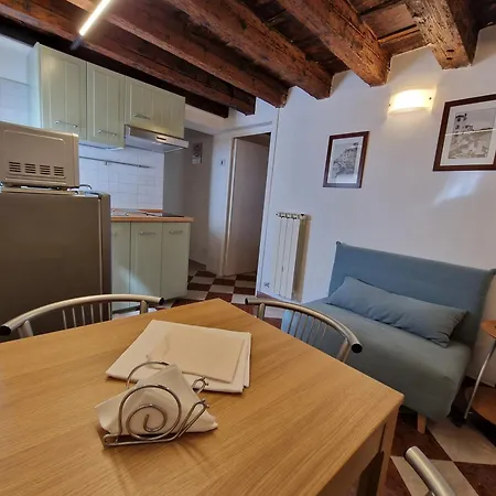 Apartment Veneziacentopercento Nicoli Venice